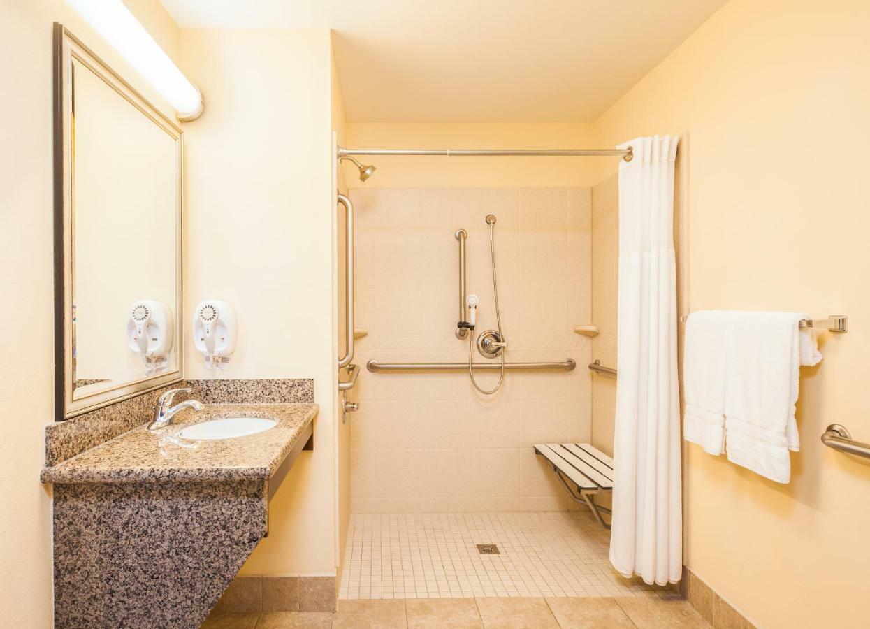 Staybridge Suites El Paso Airport By Ihg Dış mekan fotoğraf