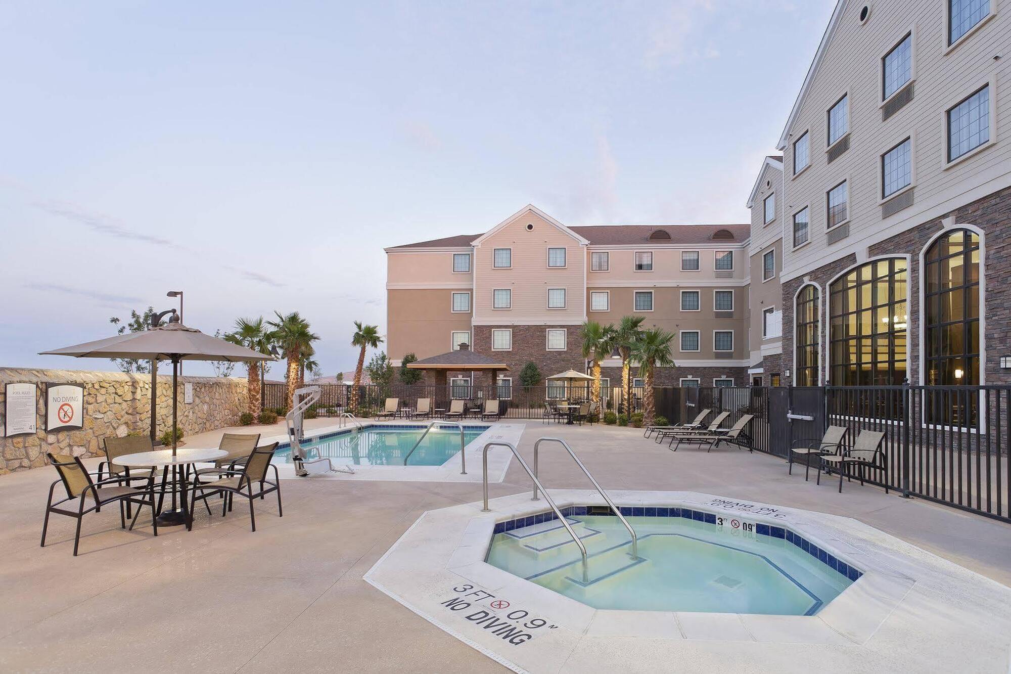Staybridge Suites El Paso Airport By Ihg Dış mekan fotoğraf