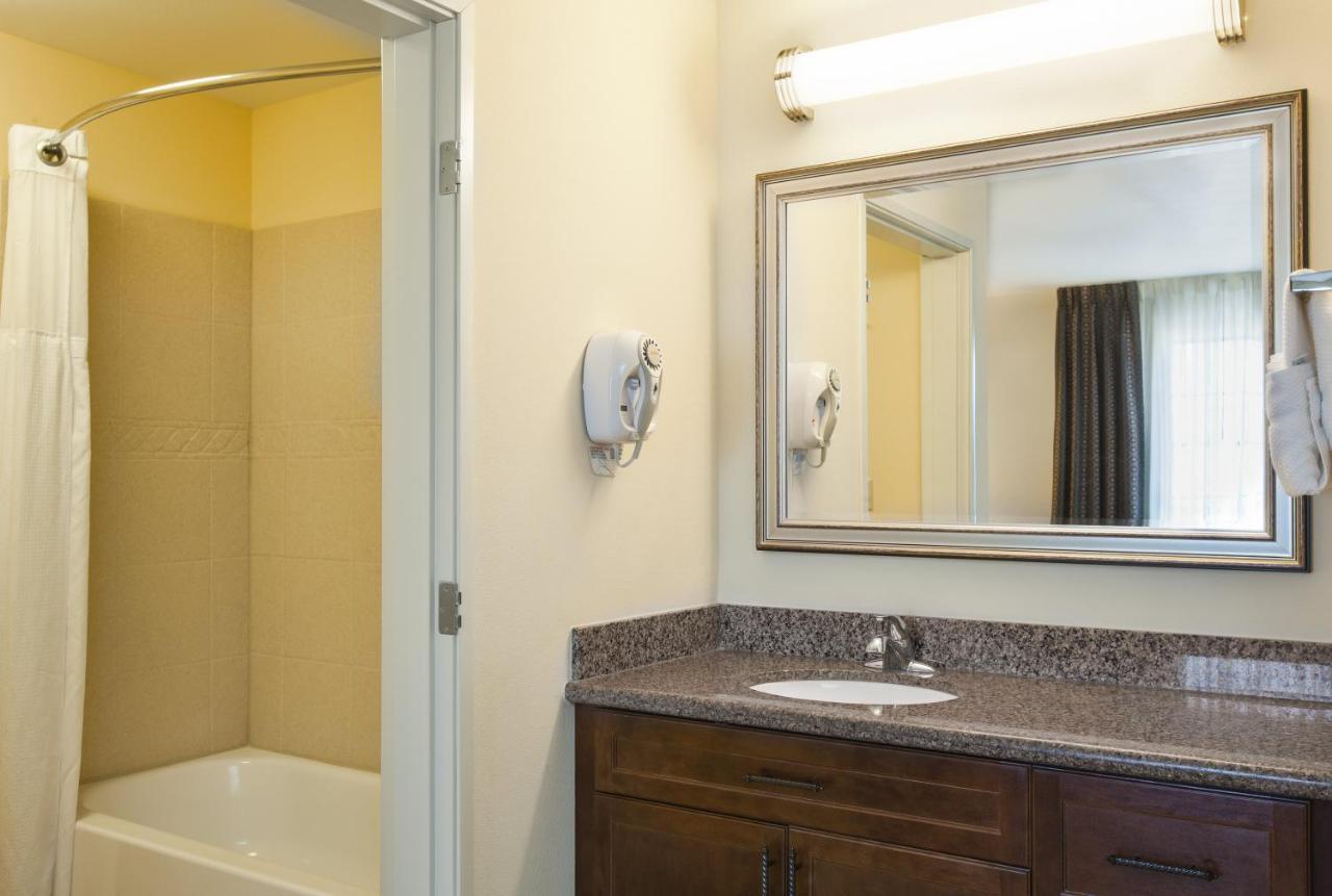 Staybridge Suites El Paso Airport By Ihg Dış mekan fotoğraf